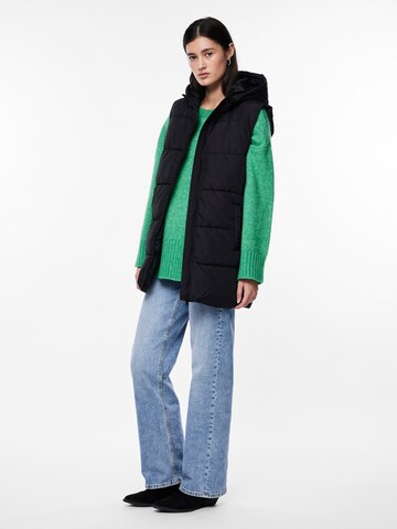 Gilet 'PCBee' di PIECES in nero