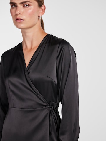 Robe 'PELLA' Y.A.S en noir