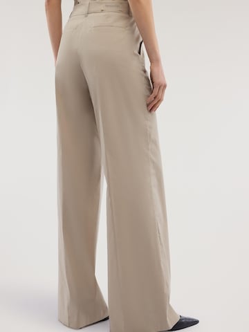 Wide leg Pantaloni di Trussardi in beige