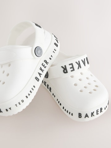 Baker by Ted Baker Открытая обувь в Белый