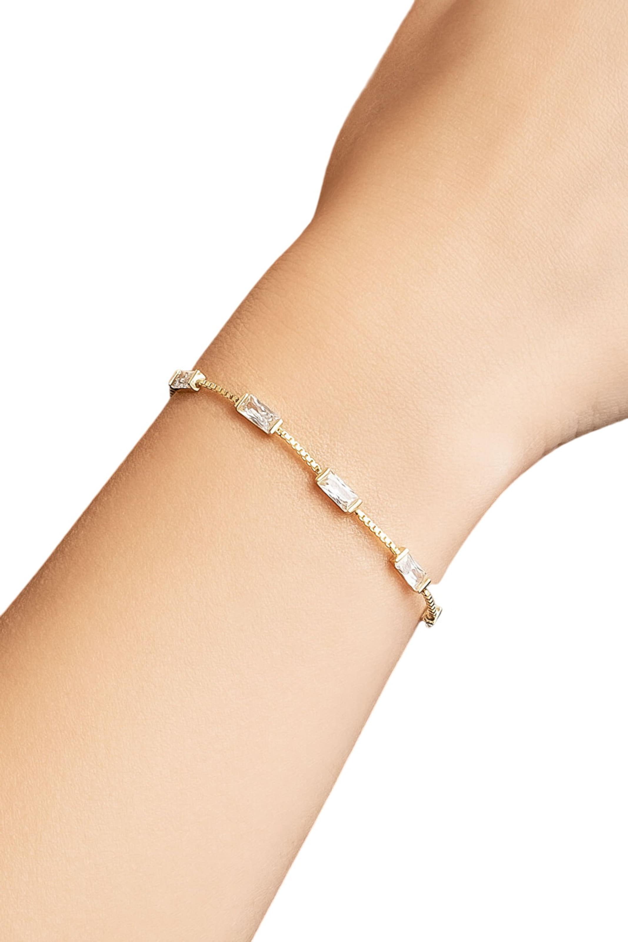 So Chic Bracelet in Gold