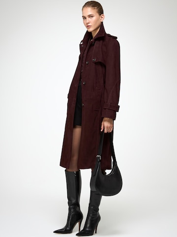 V S P Winter coat 'Helena' in Red: front
