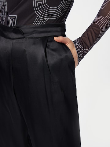 MORE & MORE Wide leg Pleat-front trousers in Black