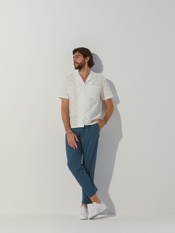 ABOUT YOU x Alvaro Soler Regular fit Button Up Shirt 'Fernando' in White