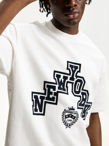 Bershka Shirt in White