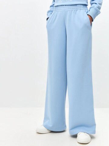 Cat e Lolette Regular Pants 'Palazzo Trousers' in Blue