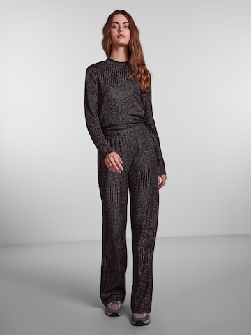 Wide leg Pantaloni 'Mary' di PIECES in nero