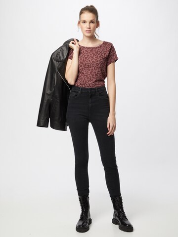 ABOUT YOU Shirt 'Ashley' in Rot