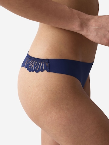 TRIUMPH String ' Red Label Pretty Micro ' in Blau