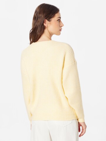 ABOUT YOU Sweater 'Nuria' in Yellow