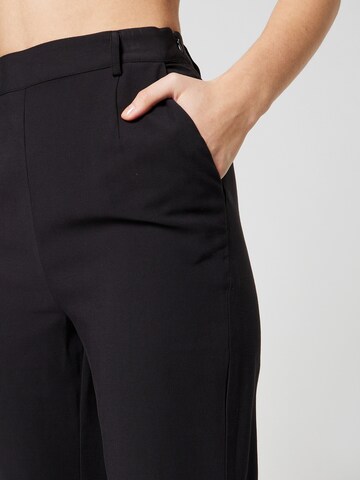 Guido Maria Kretschmer Women - regular Pantalón 'Tessa' en negro