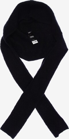 tigha Scarf & Wrap in One size in Black: front
