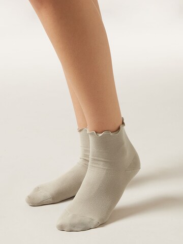 CALZEDONIA Socks in Beige: front