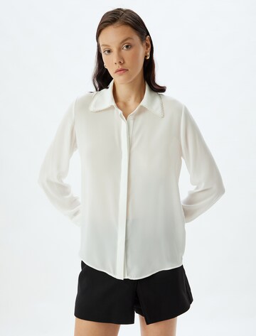 Koton Blouse in White: front