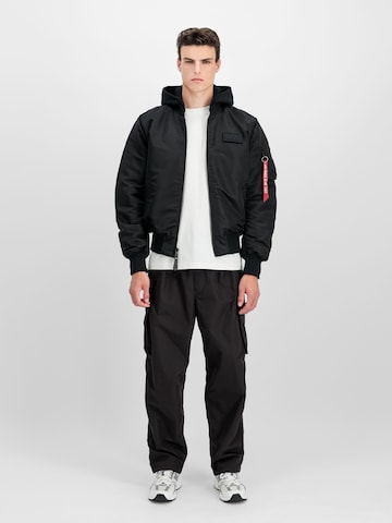 ALPHA INDUSTRIES Prechodná bunda 'MA-1' - Čierna