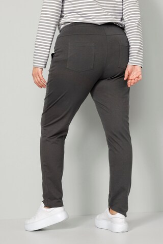 Regular Pantalon Angel of Style en gris