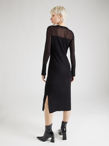 s.Oliver BLACK LABEL Stickad klänning i svart