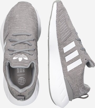 ADIDAS SPORTSWEAR Sportschoen 'Swift Run 22' in Grijs