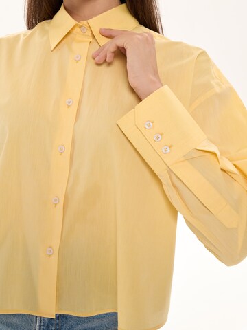 NOWIHT Blus 'Apolline' i gul