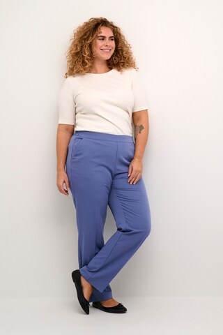 KAFFE CURVE Regular Pantalon 'Sakira' in Blauw