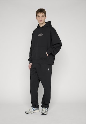 ROCAWEAR Sweatshirt 'Simpleroc' in Black