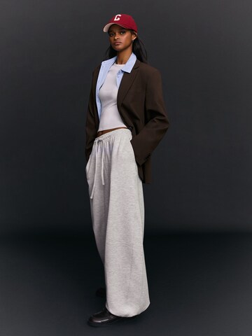 Bershka Barrel Nadrág - szürke