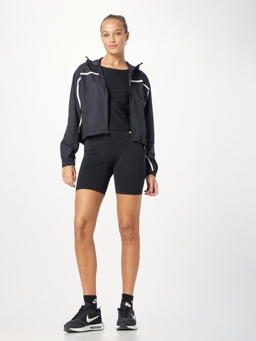 NIKE Sportovní bunda – černá