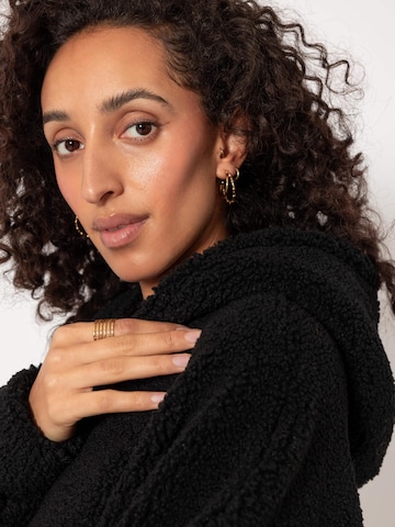 SASSYCLASSY Oversized Sweater in Black