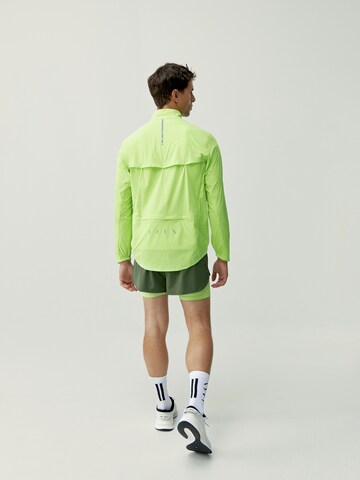 Born Living Yoga Between-season jacket 'Nyasa' in Green