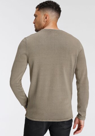 Pulover 'Gaston 12' de la Only & Sons pe bej