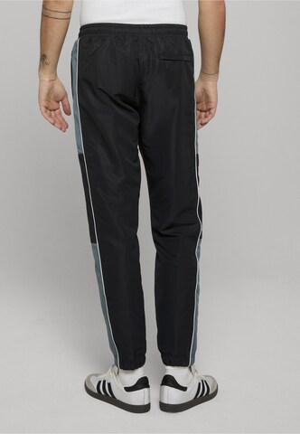 Tapered Pantaloni 'Abita 024' di Sergio Tacchini in nero