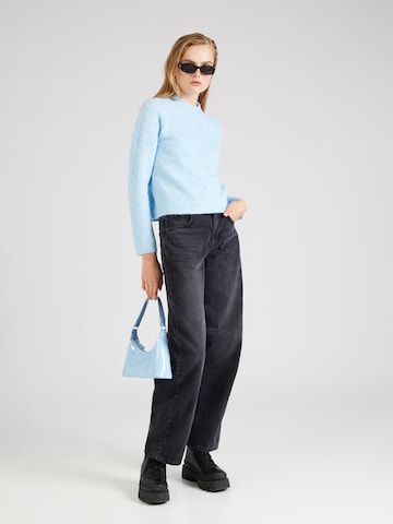 Pull-over 'ELLEN' PIECES en bleu