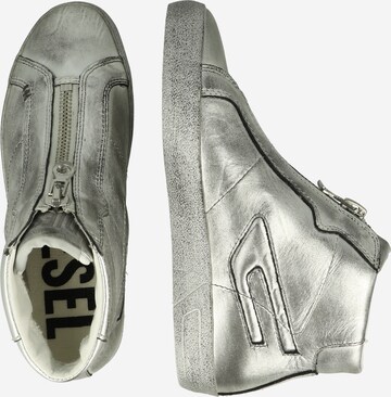 DIESEL Sneakers hoog in Zilver