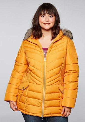 Veste d’hiver SHEEGO en jaune : devant