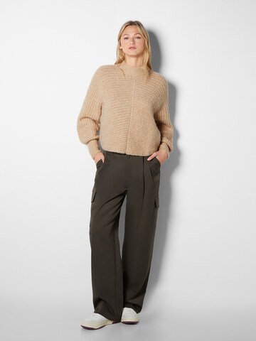 Bershka Sweater in Beige