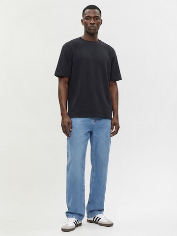 Everly Тениска в черно