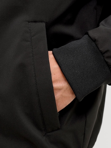 Veste mi-saison 'JJEBROOKLYN' JACK & JONES en noir