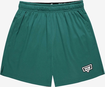 Bucketz Trousers in Green: front