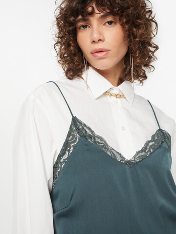 WEEKDAY Blouse 'Lacey Singlet' in Groen