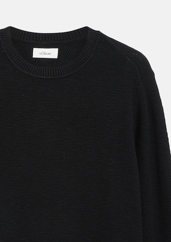 s.Oliver Sweater in Black: front