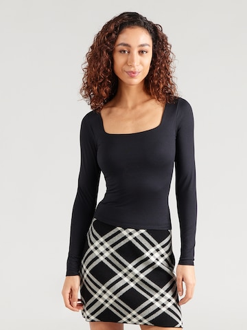 HOLLISTER Футболка в Черный: спереди