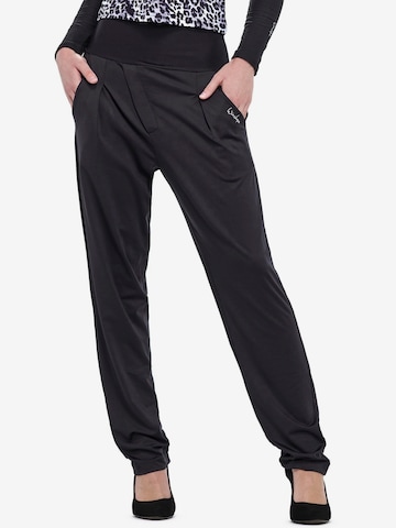 WinshapeTapered Sportske hlače 'HP103' - crna boja: prednji dio