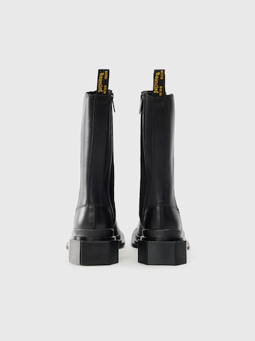 Dr. Martens Bootie 'Maybole' in Black