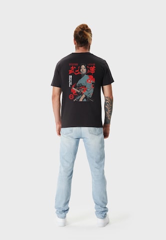 Oldskull T-Shirt 'Asian Blossom Warrior Graphic' in Schwarz