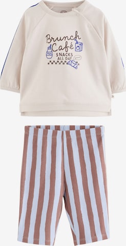Next - Conjunto en beige: frente