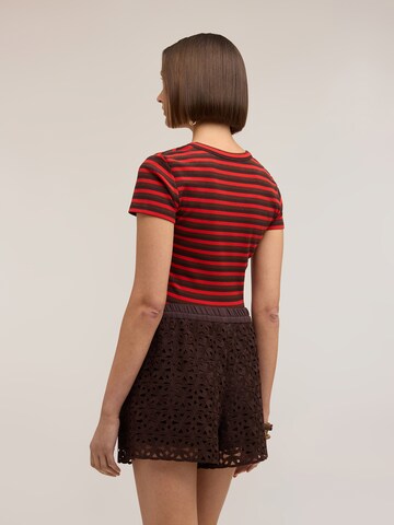 T-shirt MOTIVI en rouge