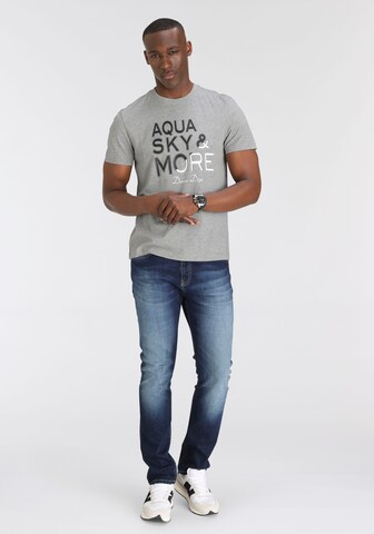 DELMAO T-Shirt in Grau