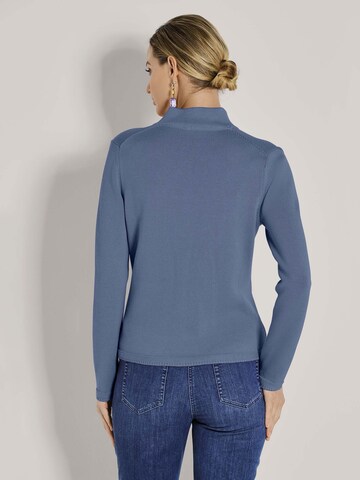 MADELEINE Strickjacke in Blau