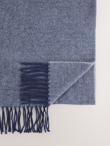 Fular de la Next pe albastru