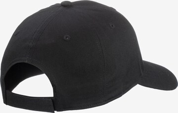 Universal Athletics Cap 'North Division' in Black